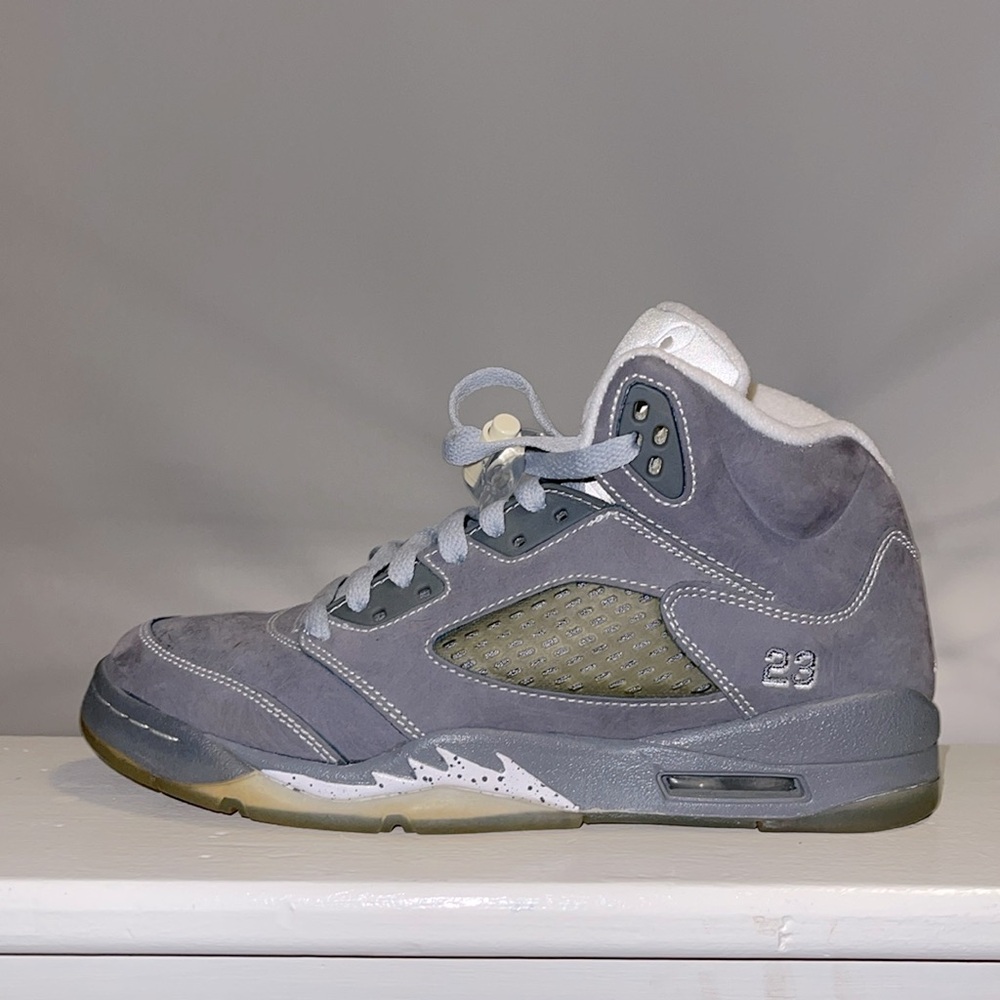 Jordan 5 “Wolf Grey” 2011